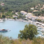 Agios Stefanos (NE Corfu): If there's no space on the jetties you can anchor