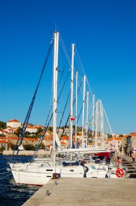 Sali: Yachts on the east quay of the harbour