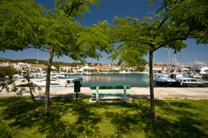Jezera: The marina seems to have more character than many