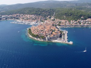 Korcula: Aerial view of the walled town with the ACI marina left.