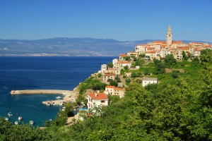 Vrbnik: The village overlooking the harbour