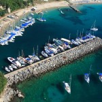 Parga: The yacht quay on the west side, with some interesting beach berthing