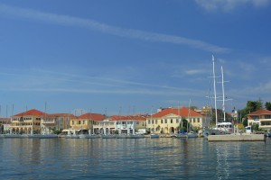 Preveza: Yachts line the town quay of this low lying town