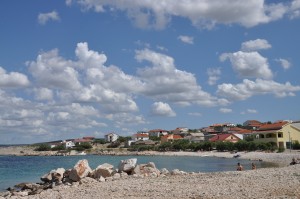 Razanac: The beach just across the headland from the harbour