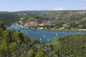 Skradin: The town and busy north west quays, with yachts anchored off