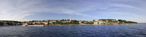 Sumartin: Panorama of the village and harbour looking north east
