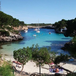 Cala Mitjana: Cala Mitjana: Not much space but a lovely spot